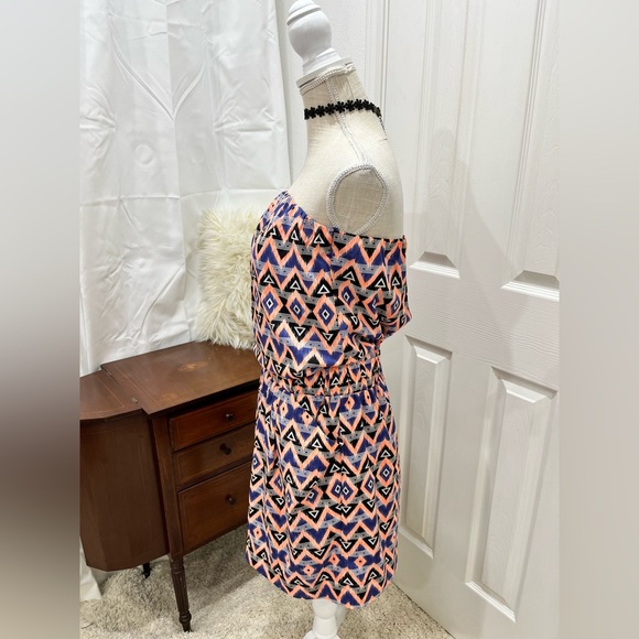 Strapless printed mini dress in Large - Picture 3 of 5